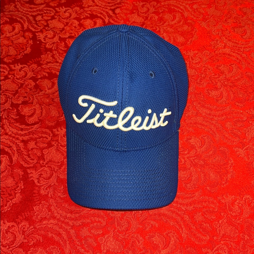 Titleist Golf Hat Royal Blue Performance Cap S/M Embroidered Logo
